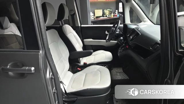 Kia The New Kia Ray 2023 Серый из Кореи, фото 2