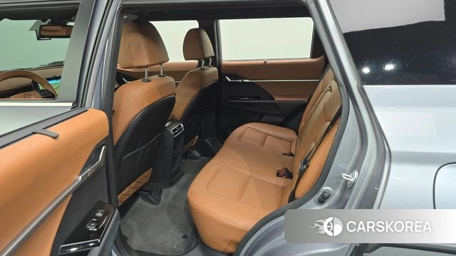 Ssangyong Torres 2024 Светло-серебряный цвет из Кореи, фото 2