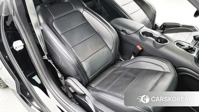 Ford Mustang 2021 Черный из Кореи, фото 2