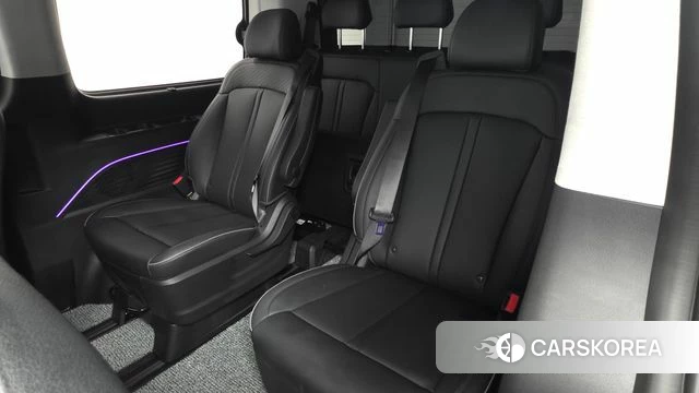 Hyundai Staria 2025 Серебристо-серый из Кореи, фото 2