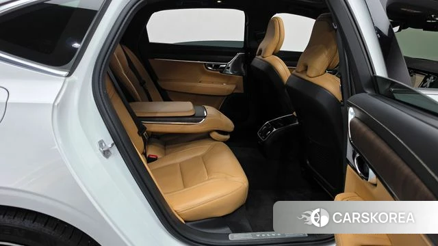 Volvo S90 2022 Белый из Кореи, фото 2