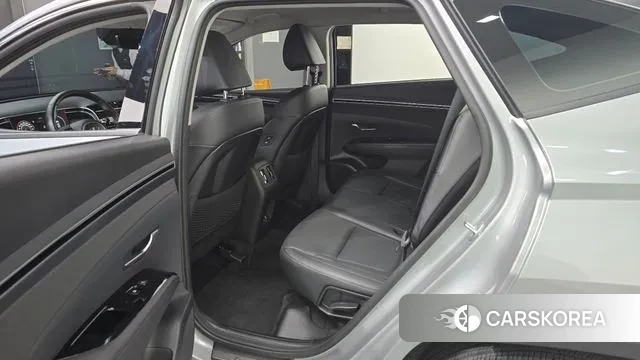 Hyundai Tucson (NX4) 2020 Серебряный из Кореи, фото 2