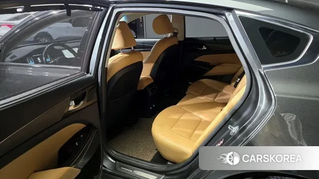 Kia K7 Premier Hybrid 2021 Серый из Кореи, фото 2