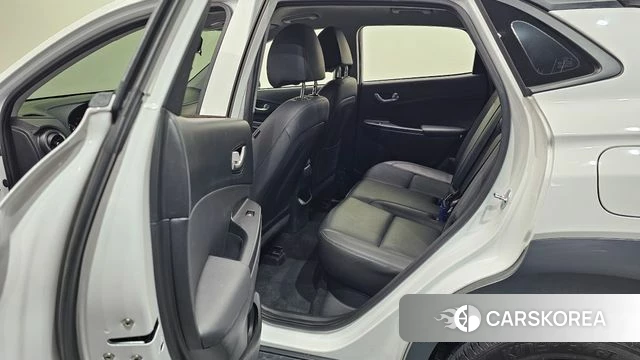 Hyundai The New Kona 2022 Белый из Кореи, фото 2
