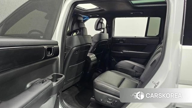 Hyundai Santa Fe (MX5) 2024 Белый из Кореи, фото 2