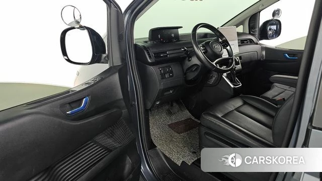 Hyundai Staria 2024 Серый из Кореи, фото 2