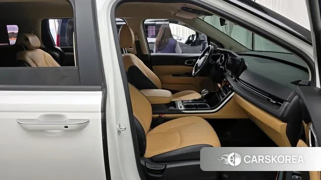 Kia Carnival 4th generation 2022 Белый из Кореи, фото 2