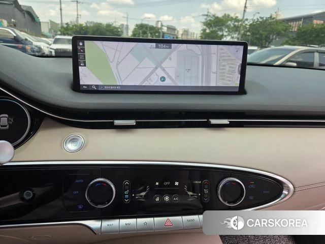 Genesis GV70 2021 Жемчужный цвет из Кореи, фото 2