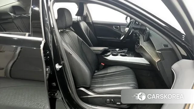 Kia K8 2022 Черный из Кореи, фото 2