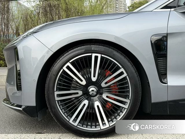 Weilai ET9 2025 Темно-серый из Китая, фото 2