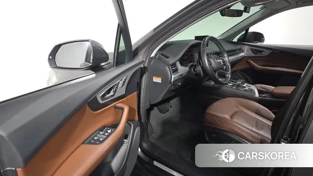 Audi Q7 (4M) 2019 Серый из Кореи, фото 2