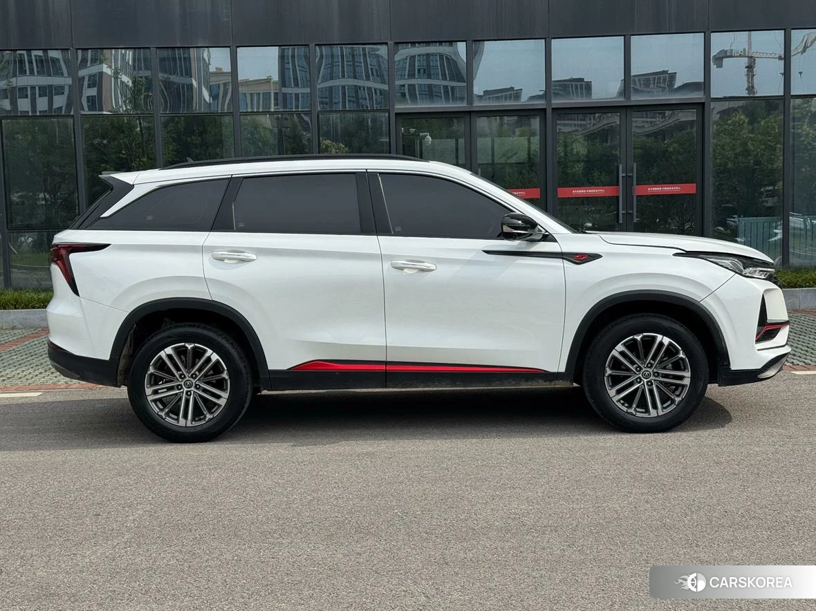 Chang'an CS75 PLUS 2021 Белый из Китая, фото 2