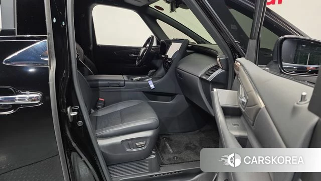 Toyota Alphard 4th Generation 2024 Черный из Кореи, фото 2