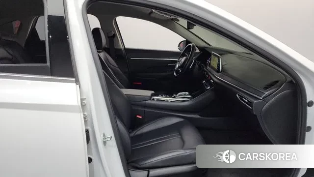 Hyundai Sonata (DN8) 2021 Белый из Кореи, фото 2