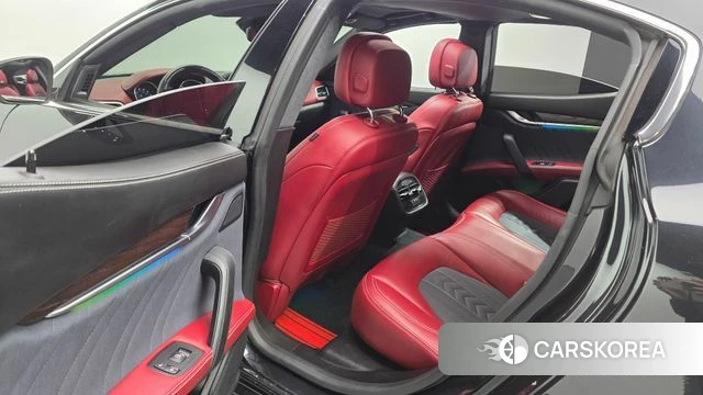 Maserati Ghibli 2019 Черный из Кореи, фото 2