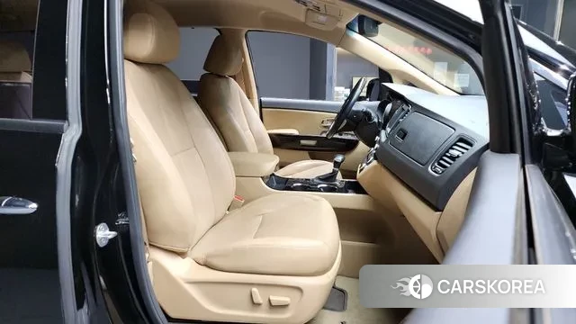 Kia The New Carnival 2019 Черный из Кореи, фото 2