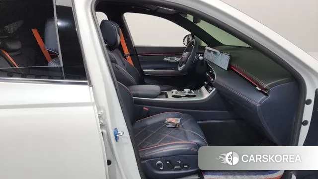 Genesis GV70 2024 Белый из Кореи, фото 2