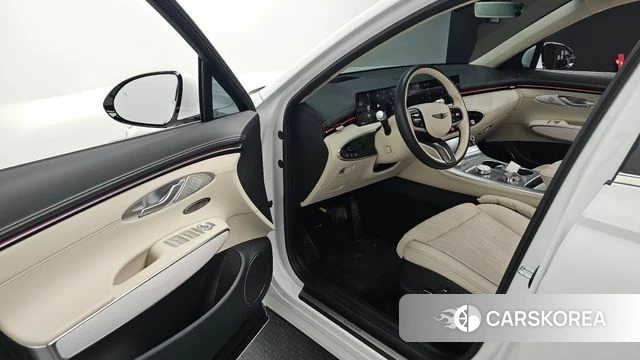 Genesis GV70 2024 Белый из Кореи, фото 2