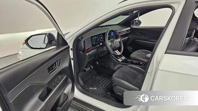 Hyundai Kona (SX2) 2025 Белый из Кореи, фото 2