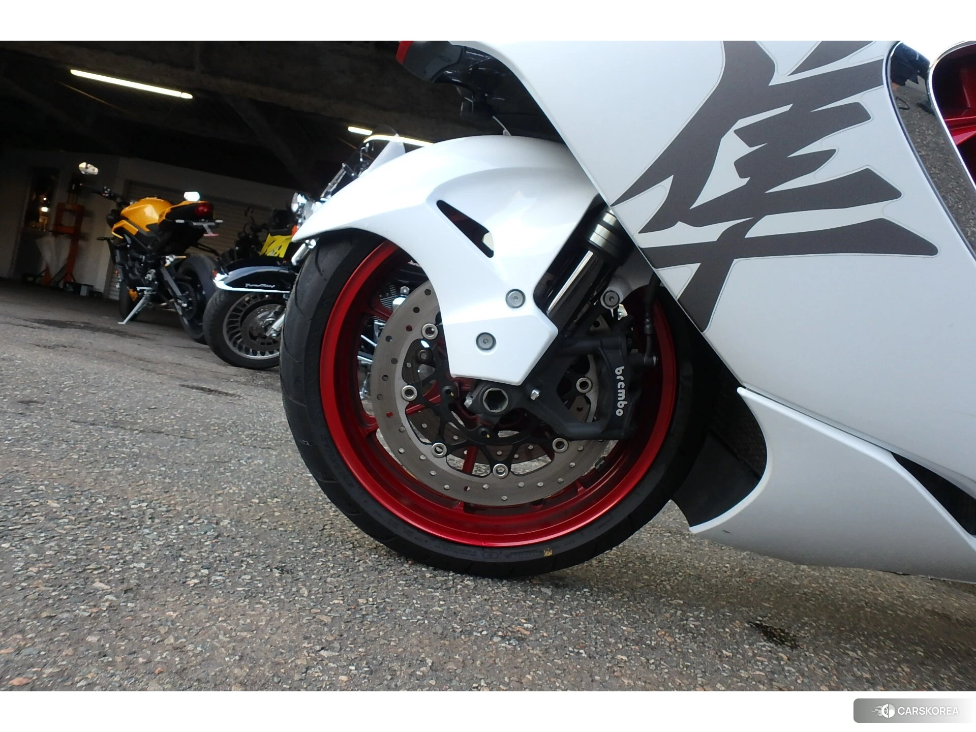 Проданный Suzuki GSX1300R HAYABUSA id 4183804 из Японии, фото 3