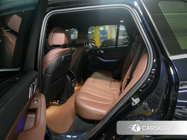 BMW X5 (G05) 2021 Черный из Кореи, фото 2