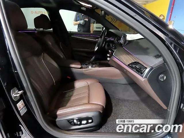 BMW 5 Series (G30) 2018 Синий из Кореи, фото 2