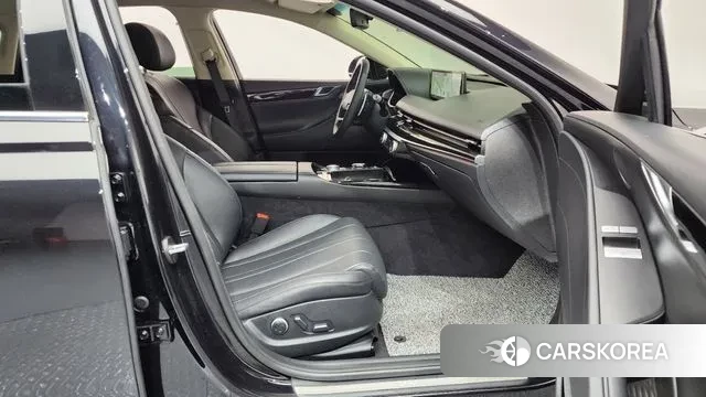 Genesis G80 (RG3) 2023 Черный из Кореи, фото 2