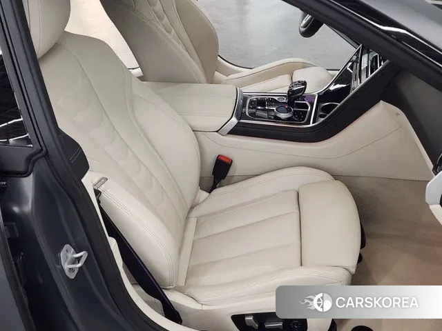 BMW 8 Series (G15) 2025 Серый из Кореи, фото 2