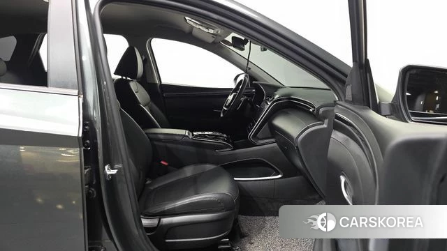 Hyundai Tucson (NX4) 2022 Серый из Кореи, фото 2