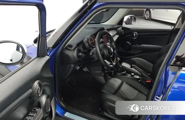 Mini Cooper 2019 Синий из Кореи, фото 2