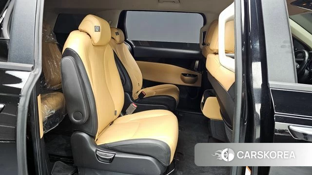 Kia Carnival 4th generation 2022 Черный из Кореи, фото 2
