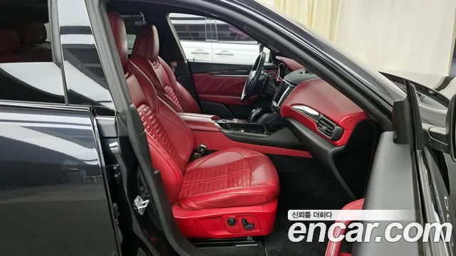 Maserati Levante 2019 Черный из Кореи, фото 2