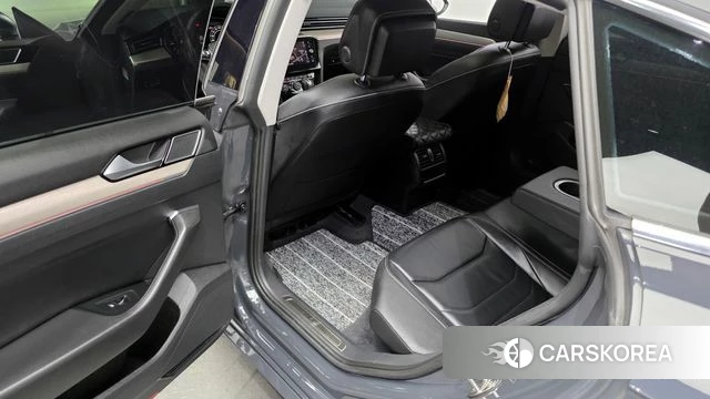 Volkswagen Arteon 2019 Серый из Кореи, фото 2