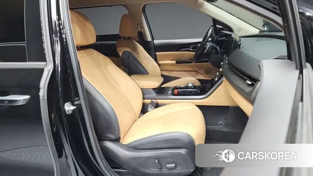 Kia Carnival 4th generation 2021 Черный из Кореи, фото 2