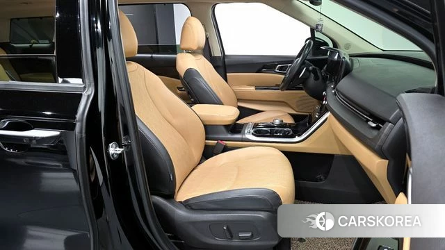 Kia Carnival 4th generation 2020 Черный из Кореи, фото 2