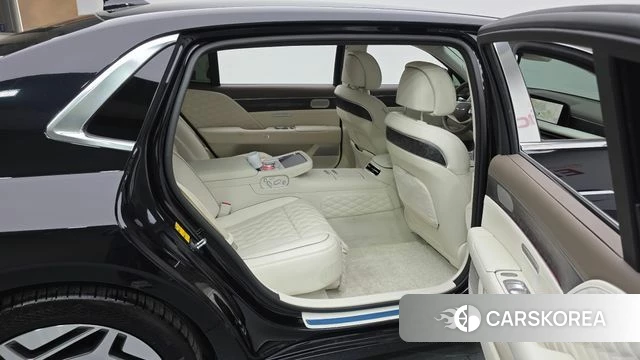 Genesis G90 (RS4) 2023 Черный из Кореи, фото 2