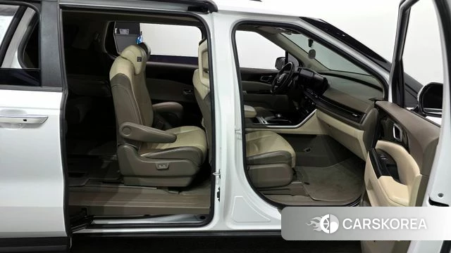 Kia Carnival 4th generation 2020 Белый из Кореи, фото 2