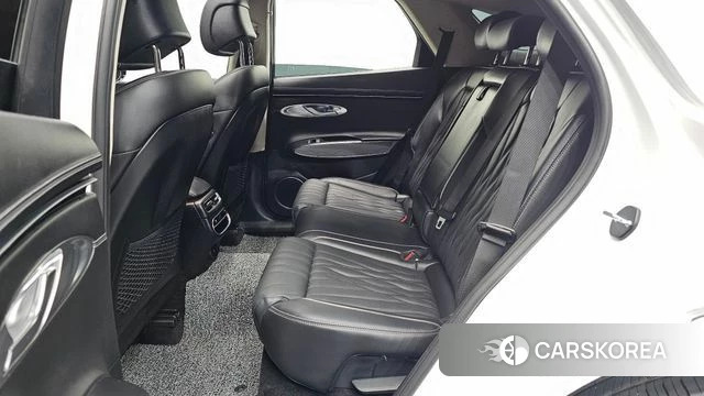 Genesis GV70 2023 Белый из Кореи, фото 2
