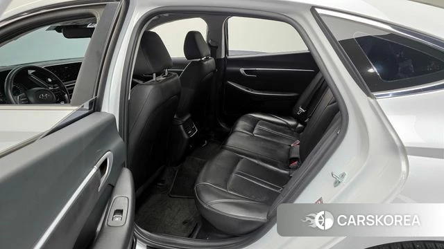 Hyundai Sonata Hybrid (DN8) 2022 Белый из Кореи, фото 2