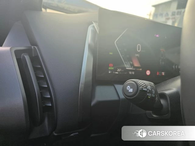 BMW X3 (G45) 2025 Серебристо-серый из Кореи, фото 2