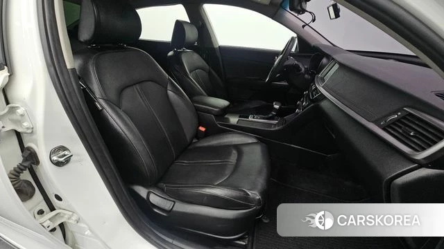 Kia The New K5 2nd generation 2018 Белый из Кореи, фото 2