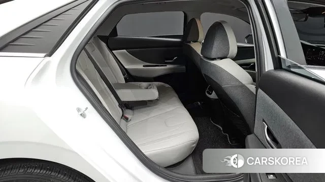 Hyundai Avante (CN7) 2021 Белый из Кореи, фото 2