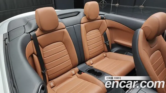 Mercedes-Benz C-Class W205 2019 Белый из Кореи, фото 2