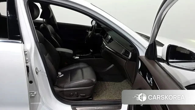 Kia Come New K7 2019 Белый из Кореи, фото 2