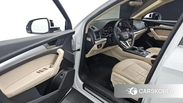 Audi Q5 (FY) 2021 Белый из Кореи, фото 2
