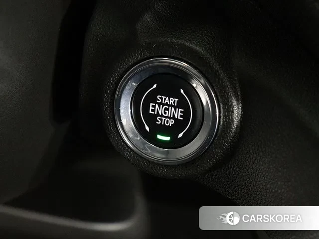 Chevrolet (GM Daewoo) Trailblazer 2023 Черный из Кореи, фото 2