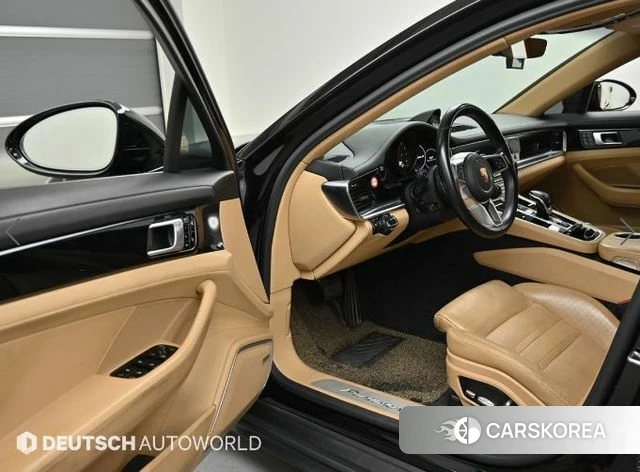 Porsche Panamera (971) 2018 Черный из Кореи, фото 2