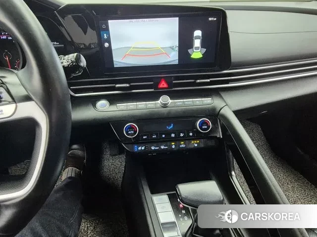 Hyundai Avante (CN7) 2021 Серебристо-серый из Кореи, фото 2