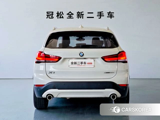 BMW X1 2021 Белый из Китая, фото 2