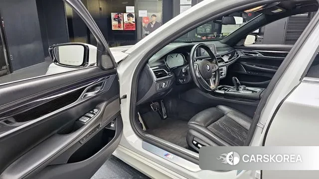 BMW 7 Series (G11) 2018 Белый из Кореи, фото 2